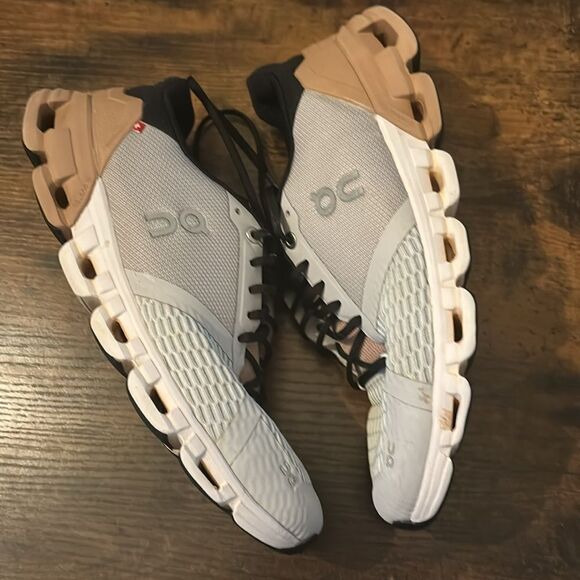 On Running Cloudflyer 'Glacier Grey Rose Brown Sneakers Size 9.5 - Picture 8 of 12